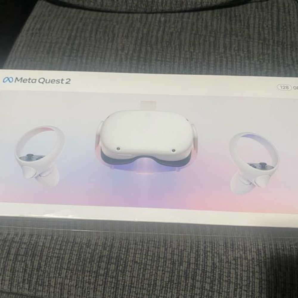 NEW/SEALED Oculus Meta Quest 2